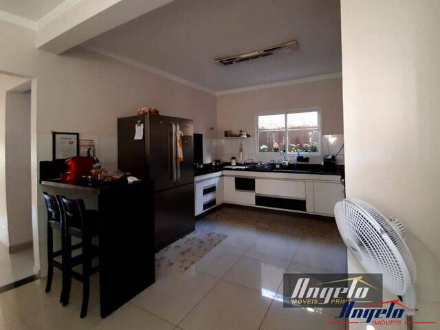 #778 - Sobrado para Venda em São José dos Campos - SP - 3