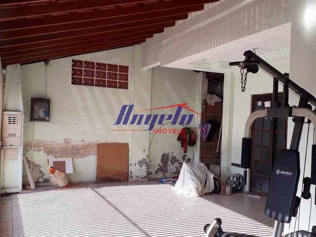 #1844 - Casa para Venda em São José dos Campos - SP