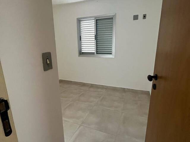 #2090 - Apartamento para Venda em São José dos Campos - SP - 2
