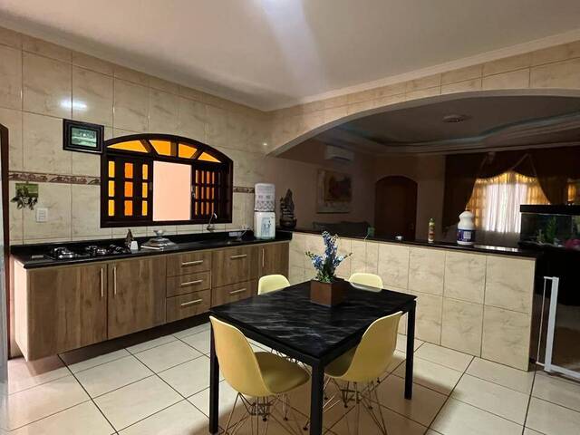 #2108 - Casa para Venda em São José dos Campos - SP