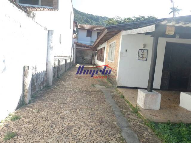 #2224 - Casa para Venda em Caraguatatuba - SP