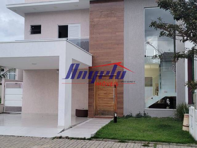 #2327 - Casa para Venda em Tremembé - SP