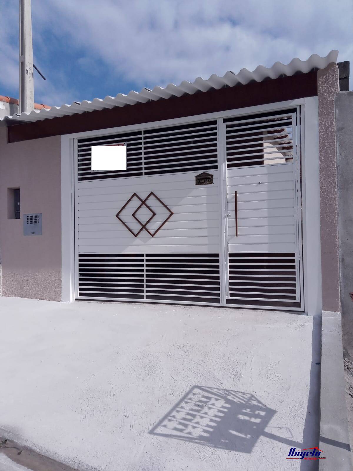 Linda Casa a venda Jacarei - Cidade Salvador