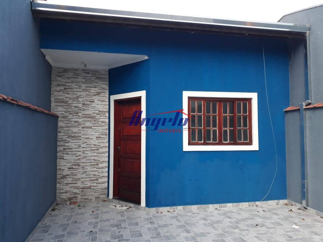 Vende-se casa reformada na Zona Leste em SJC - Righi