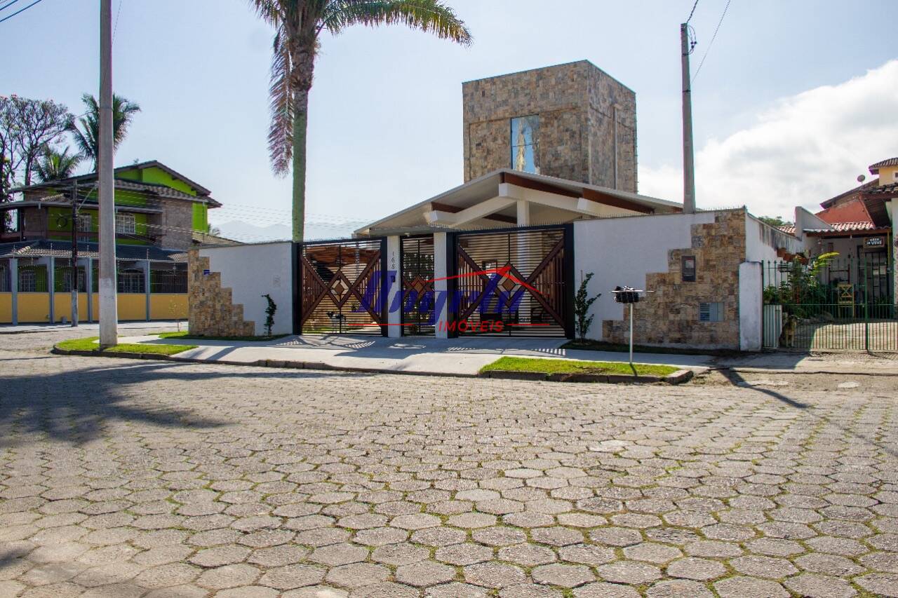 Caraguatatuba - Linda Casa, no Indaiá, excelente localização e construção
