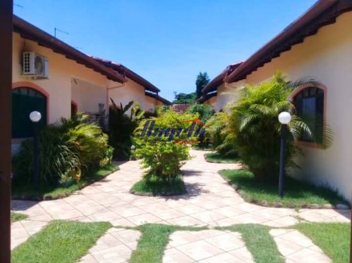 Oportunidade casa térrea em Vilagge com apenas 06 unidades - Caraguatatuba