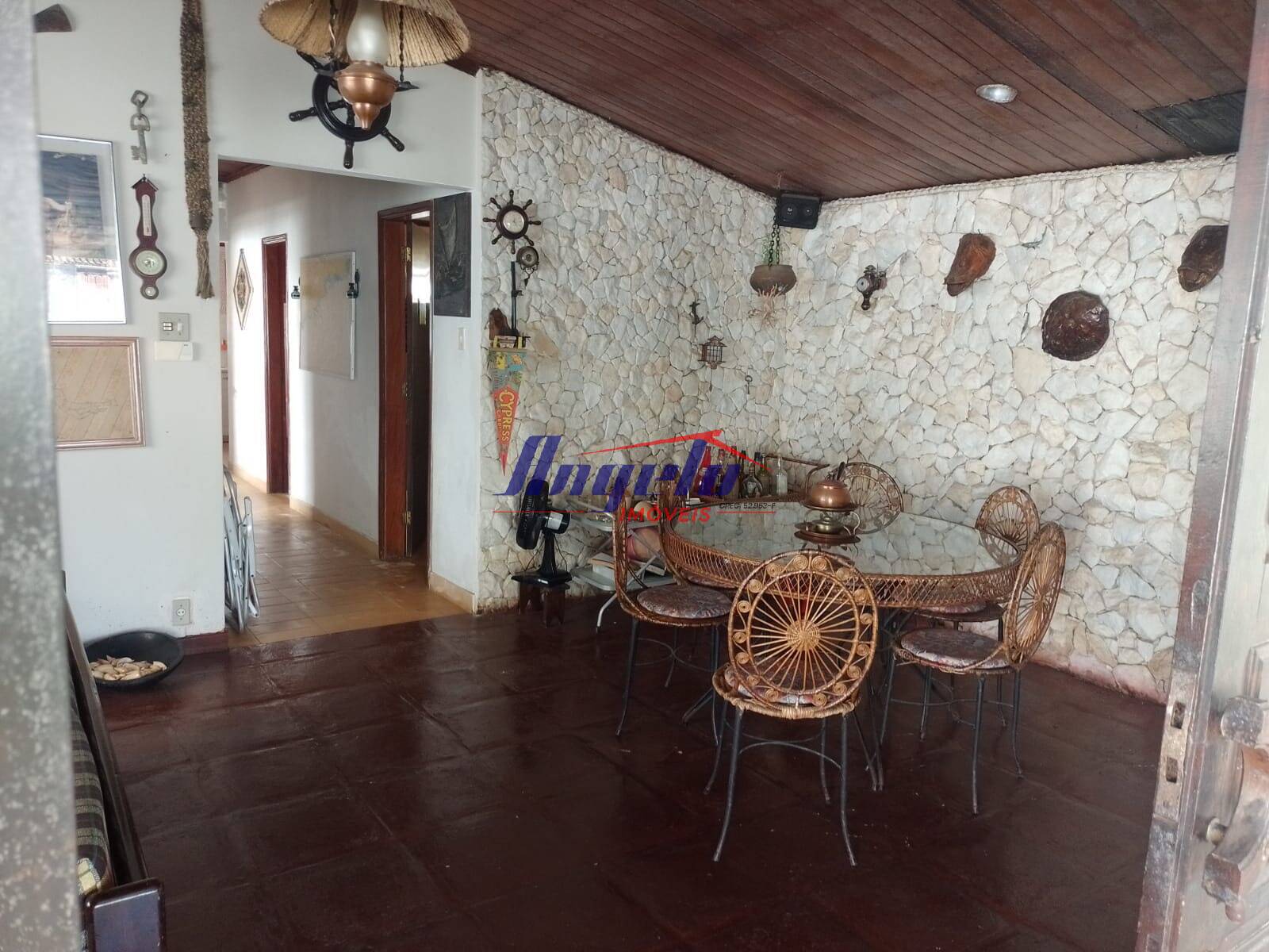 Casa de veraneio, estilo Caiçara praiano - Caraguatatuba