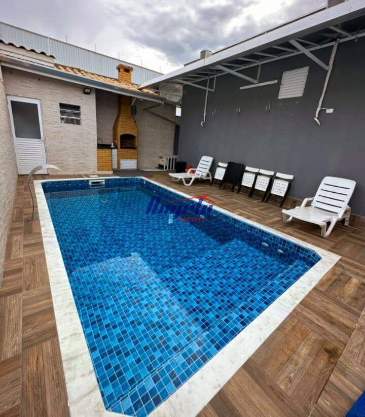 Caraguatatuba - Linda Casa Térrea Próximo A Praia Na Praia Das Palmeiras.