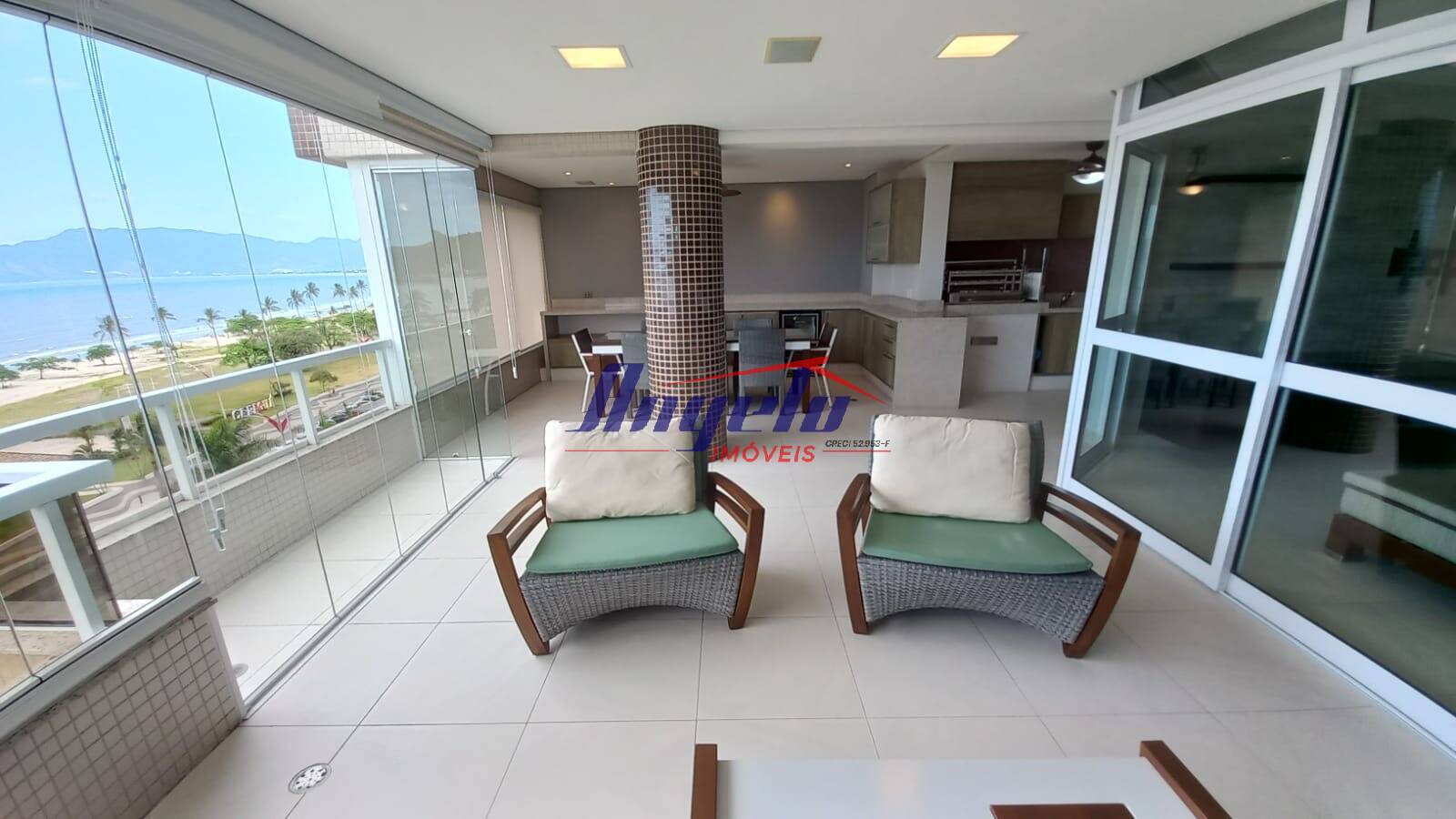 Apto de Frente Para o Mar Com 03 Suítes E 275 m² no Centro de Caraguatatuba