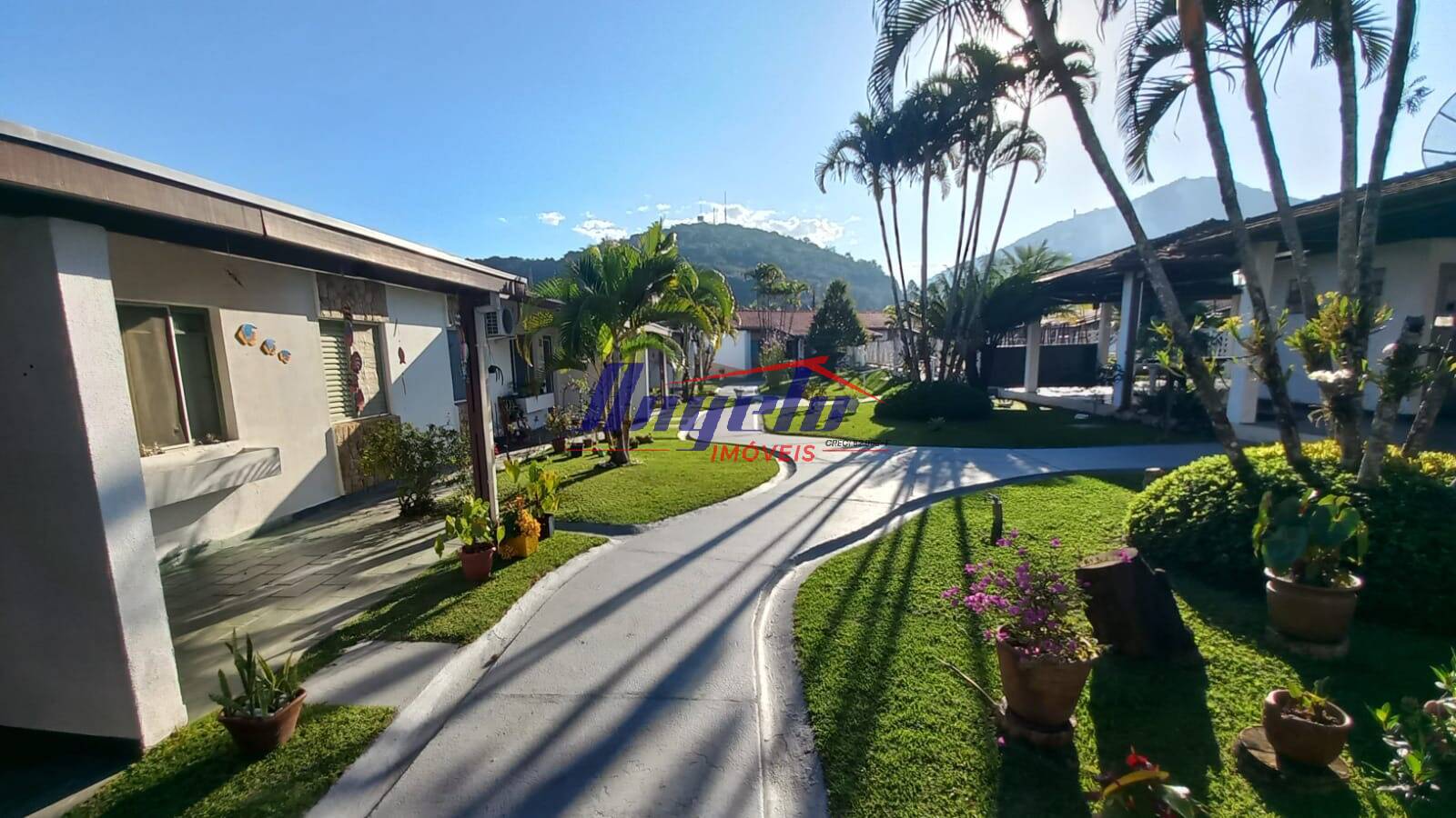 Aconchegante Casa térrea em Village